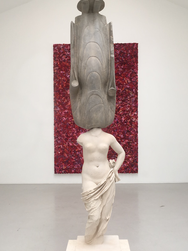Eternity New 40403 Stone Statue Aphrodite Holding her drapery 2016 at Galerie Perrotin Paris