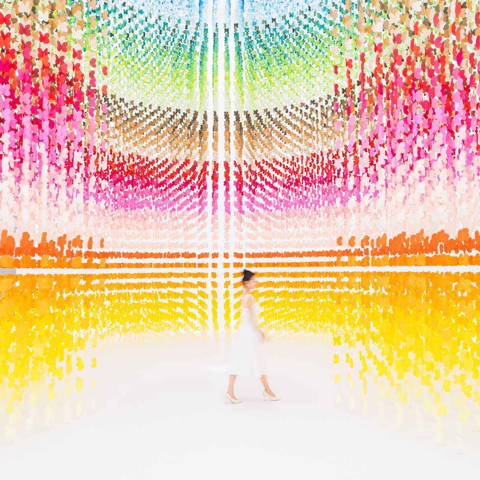 Art piece by Emmanuelle Moureaux commissioned by Lancôme for the exhibition "The Art of Absolute"