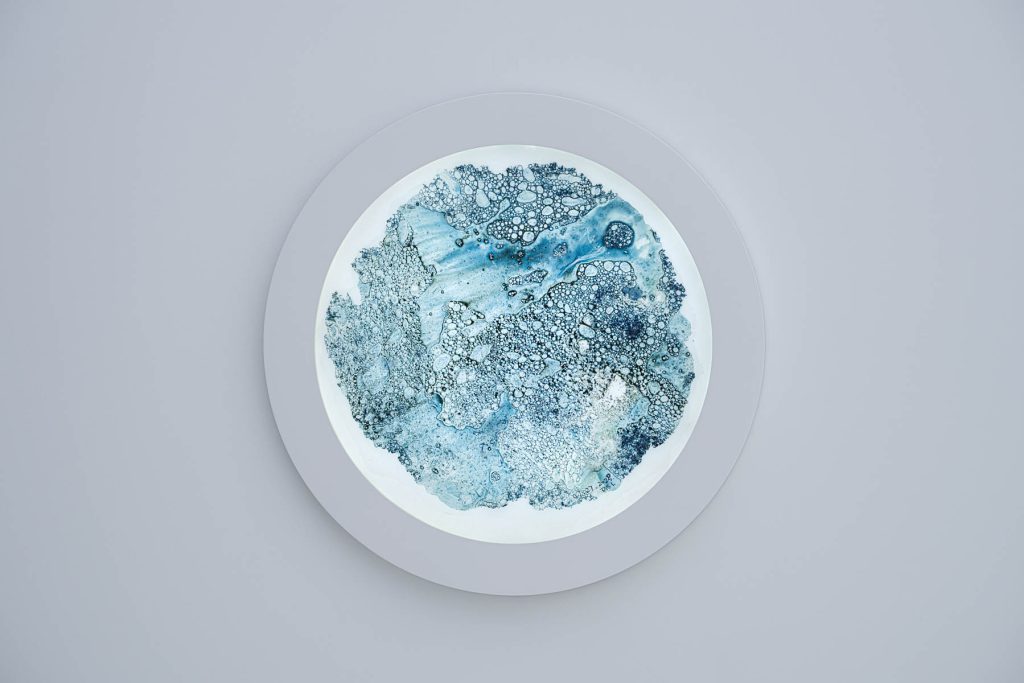 Art piece by Luo Daishi commissioned by Lancôme for the exhibition "The Art of Absolute"