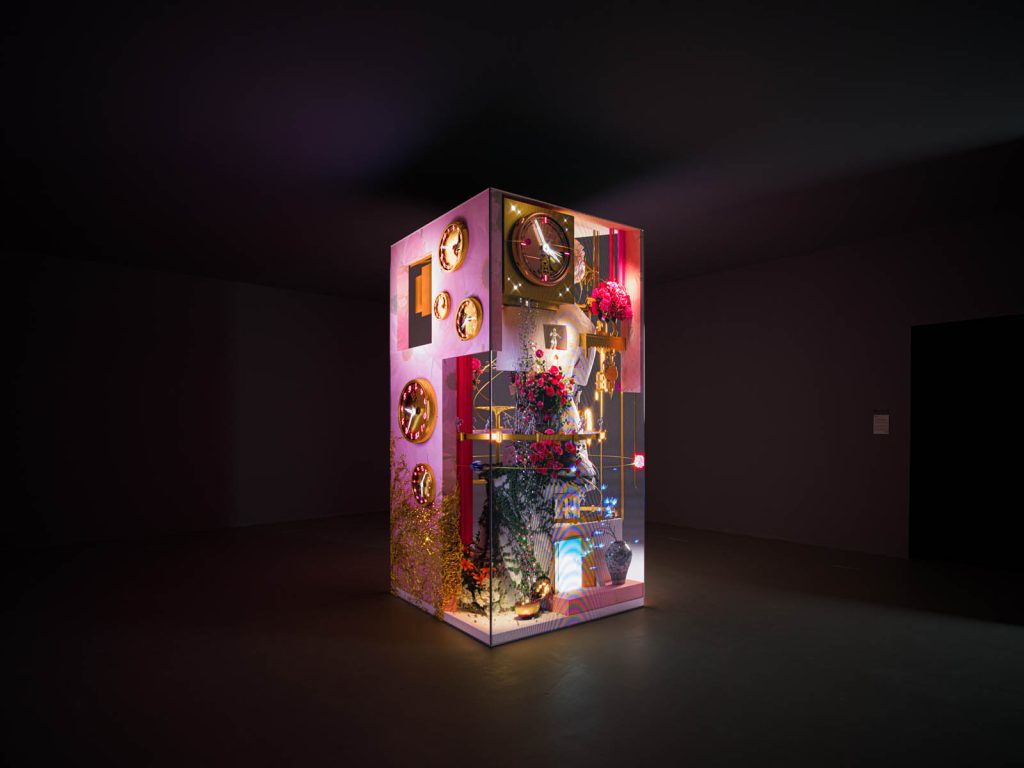 Art piece by Tian Xiaolei commissioned by Lancôme for the exhibition "The Art of Absolute"