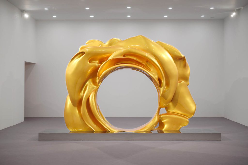 Art piece by Wang Kaifang commissioned by Lancôme for the exhibition "The Art of Absolute"