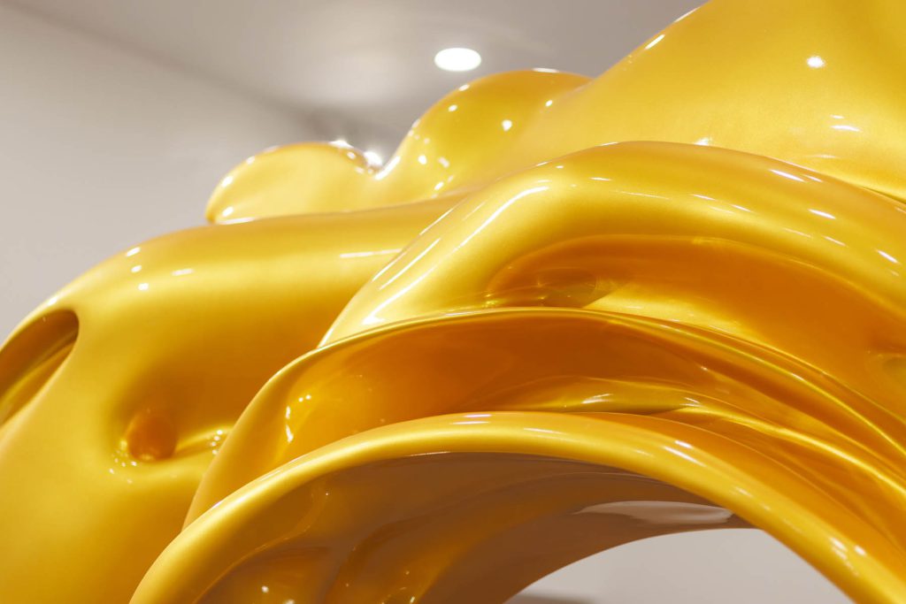 Art piece by Wang Kaifang commissioned by Lancôme for the exhibition "The Art of Absolute"