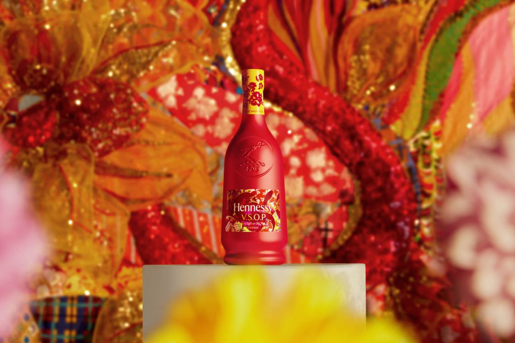 Packaging design by Somexing Artistic and shuting qiu for Hennessy