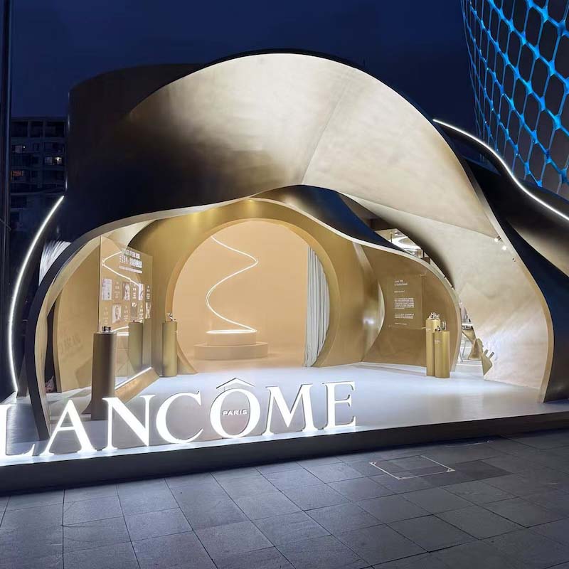 Lancôme Exhibition -Voyage of the Rose