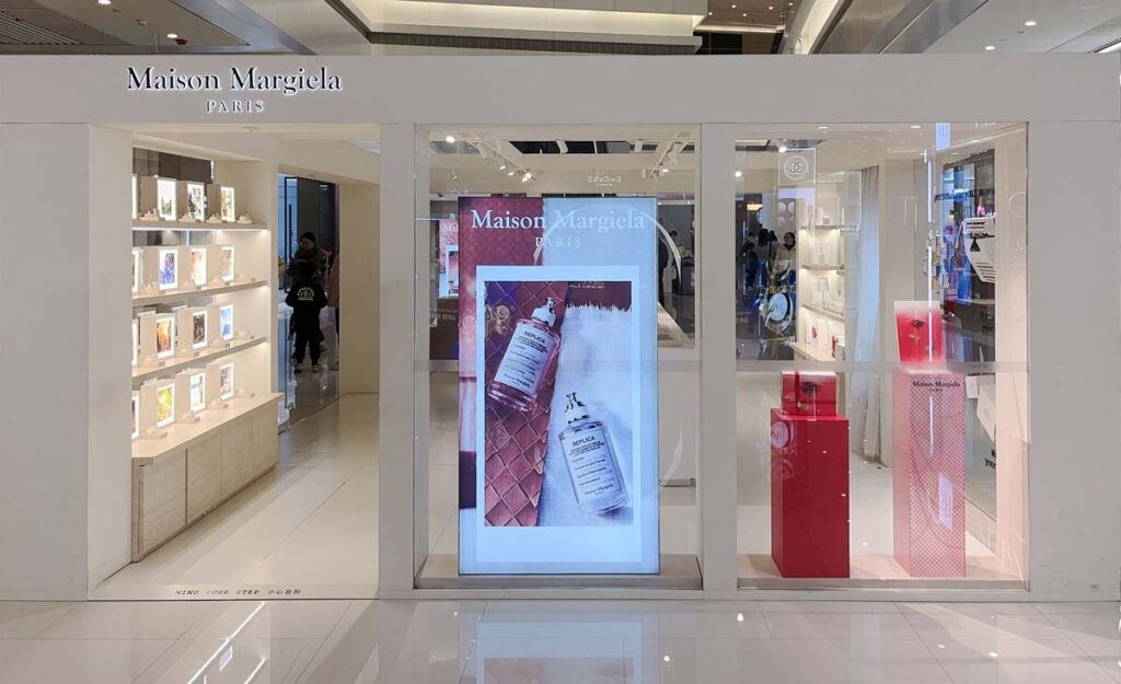 Retail experience created for Maison Margiela Chinese New Year & Valentine’s Day Limited Edition